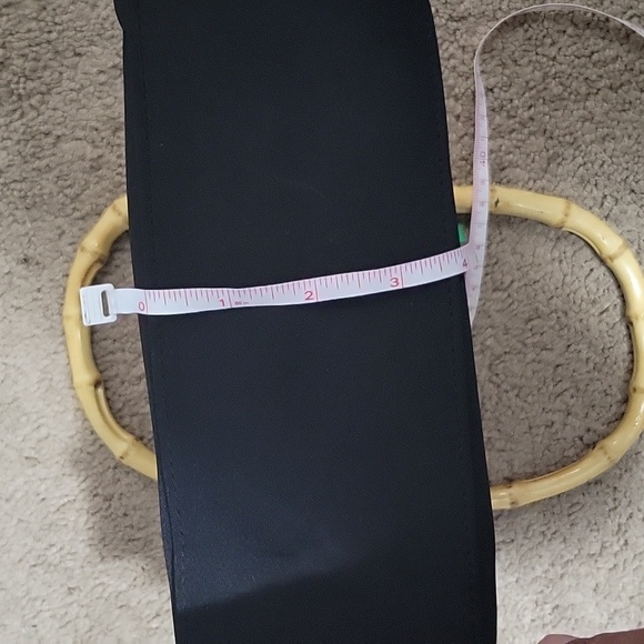 Embroidered ladybug purse - Picture 3 of 4